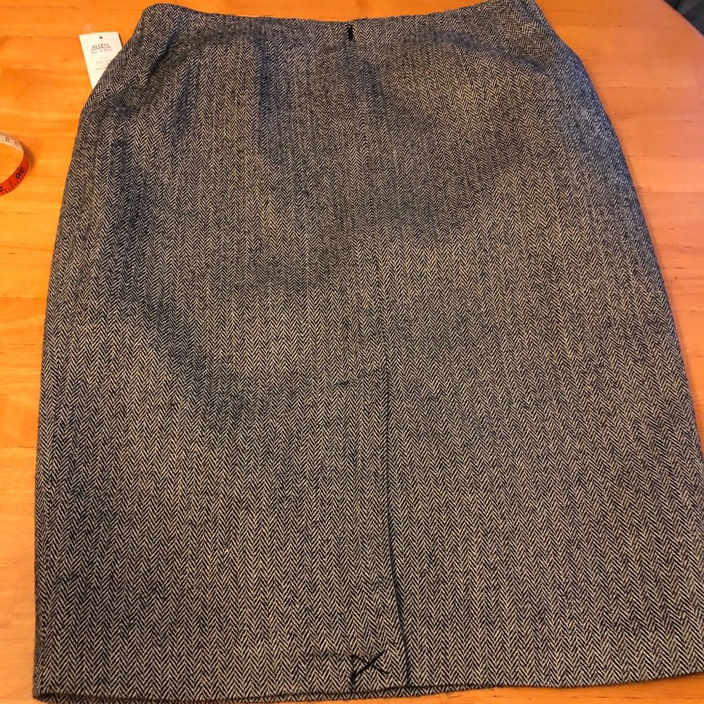 black and white skirt